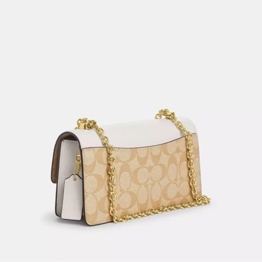 NWT Coach Eliza chain signature Crossbody shoulder Bag Chalk/light Khaki CP009